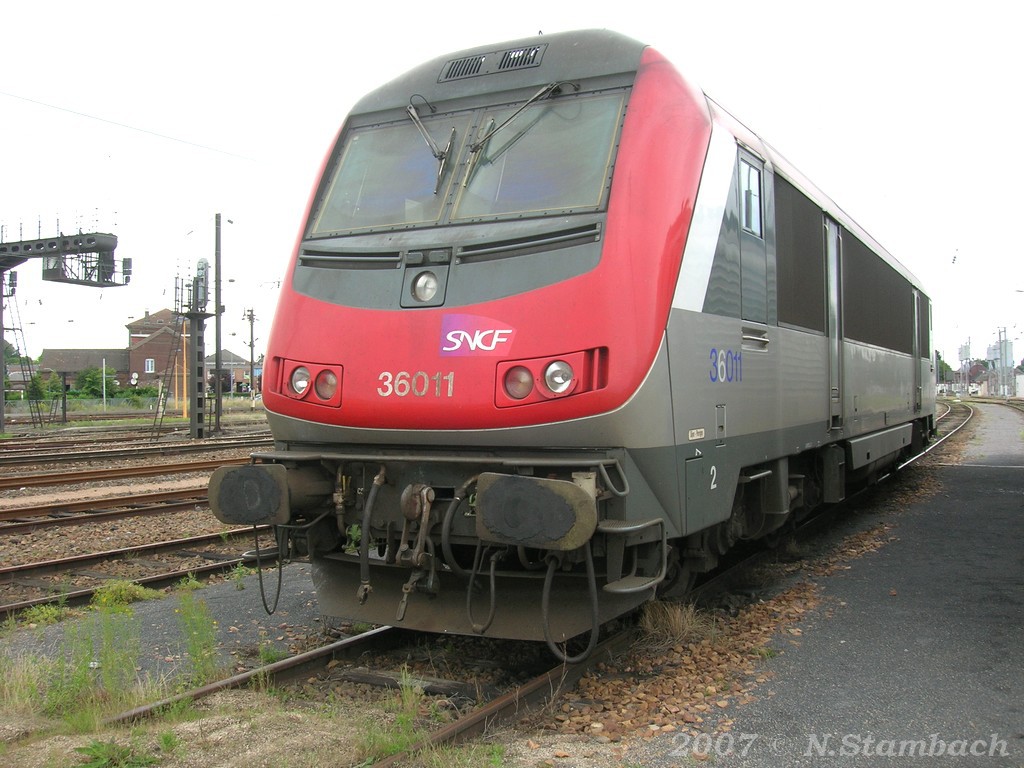 17589236011.jpg