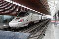 120px-Bf_Bilbao_Abando,_Talgo-Triebzug.j