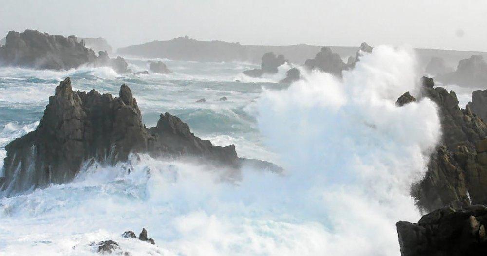 Résultat de recherche d'images pour "tempête brest le télégramme"