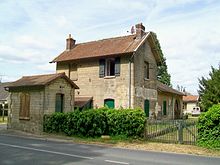 220px-Vineuil-Saint-Firmin_%2860%29%2C_a