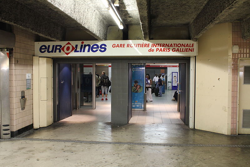 800px-Gare_routi%C3%A8re_internationale_