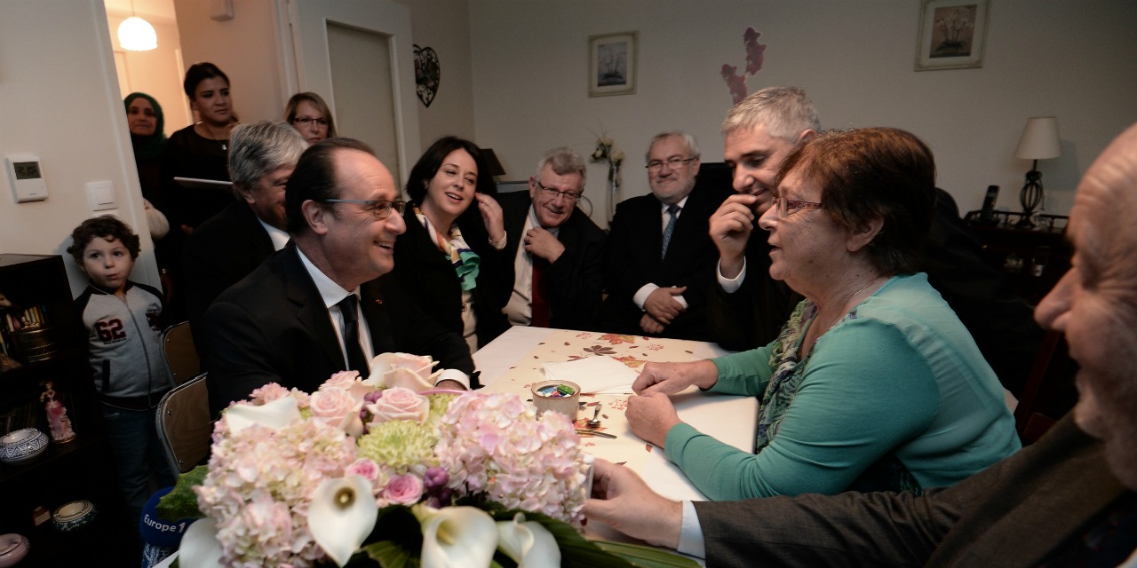 Hollande-chez-Lucette-un-coup-de-com-ult