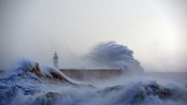 photo des vents à 139 km/h sur le finistère et dans le calvados ont été relevés cette nuit par météo france, qui a placé 16 départements en vigilance orange pour vents et vagues-submersion. © afp