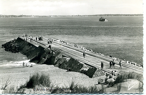 Pointe-Grave-arrivee-bac-Cordouan-um1950