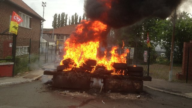 blocage-depot-sncf-longueau.jpg