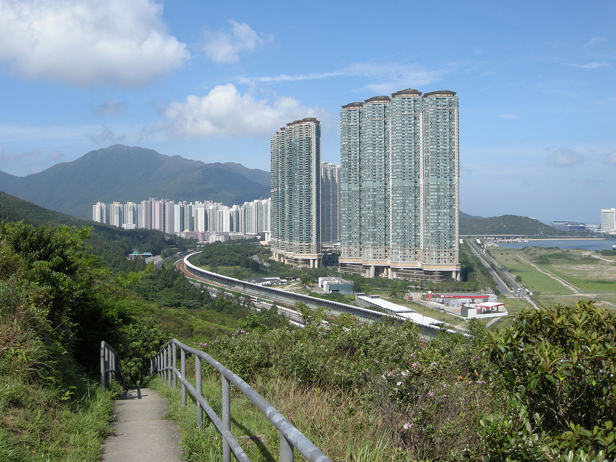 1200px-Tung_Chung_2008.JPG