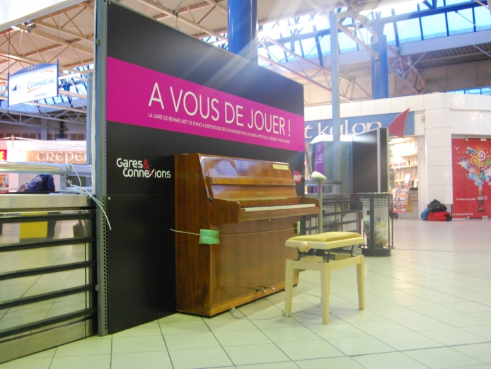 img_presse_pianos_gare_montparnasse_15-0