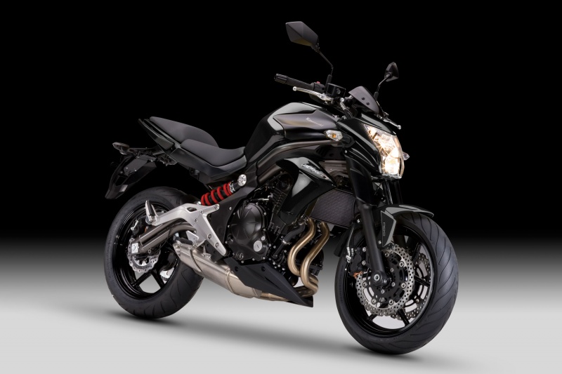 kawasaki-er-6n-2012-noir_hd.jpg