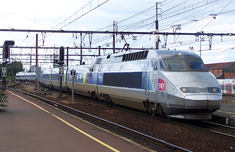 tgv-lacroix-rame-317-60c362.jpg