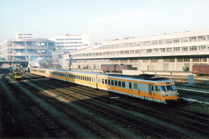 train_special_decembre_1976_rtg_2_800px_