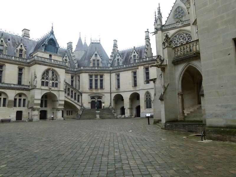 Pierrefonds_15_05_2015_(15).thumb.JPG.e2