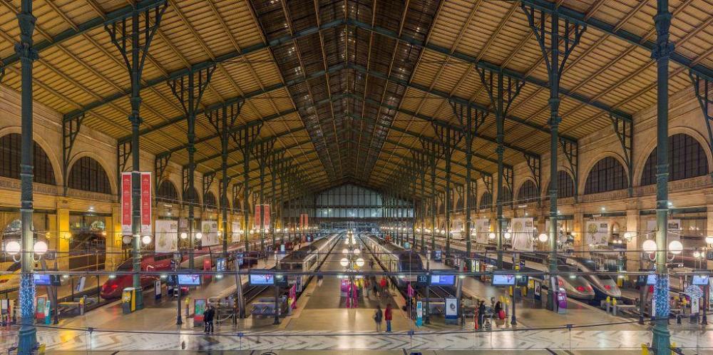 5627bcf4b11f1_Gare_Du_Nord_Interior_Pari