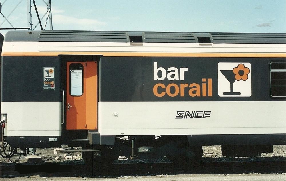 Corail Bar b.jpg