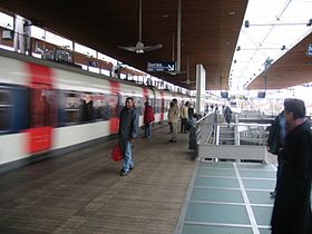 -RER-B_La-Plaine.jpg.2718f23eafe35c0d709