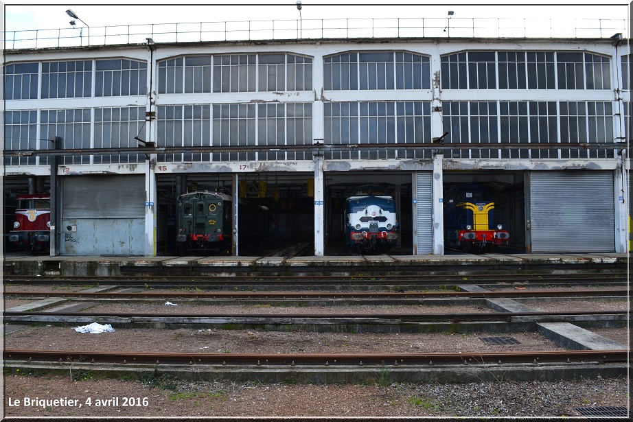 Dépôt Chapelle 4 Avril 2016 057.JPG