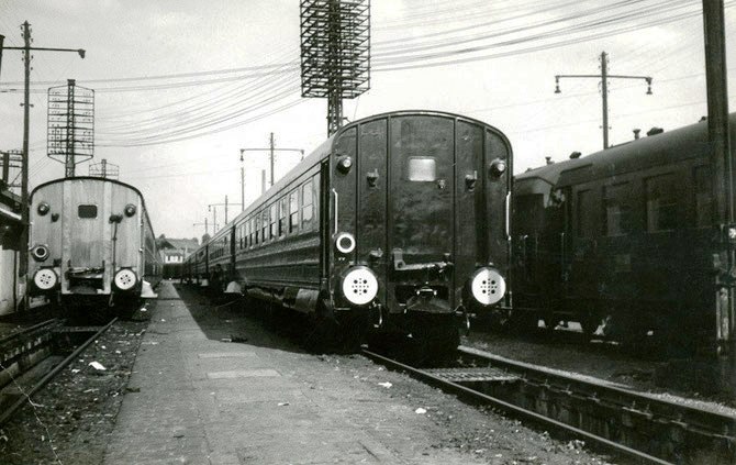 rames-sur-pneus-garages-de-l-ourcq-1950.jpg