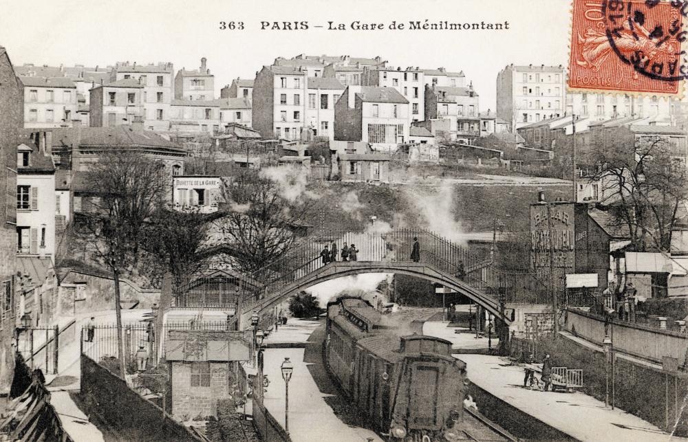 Ménilmontant Calais-Méditerranée.jpg