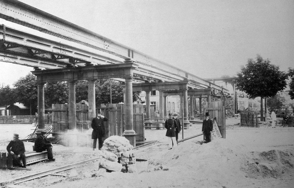 viaduc cours de vicennes.jpg