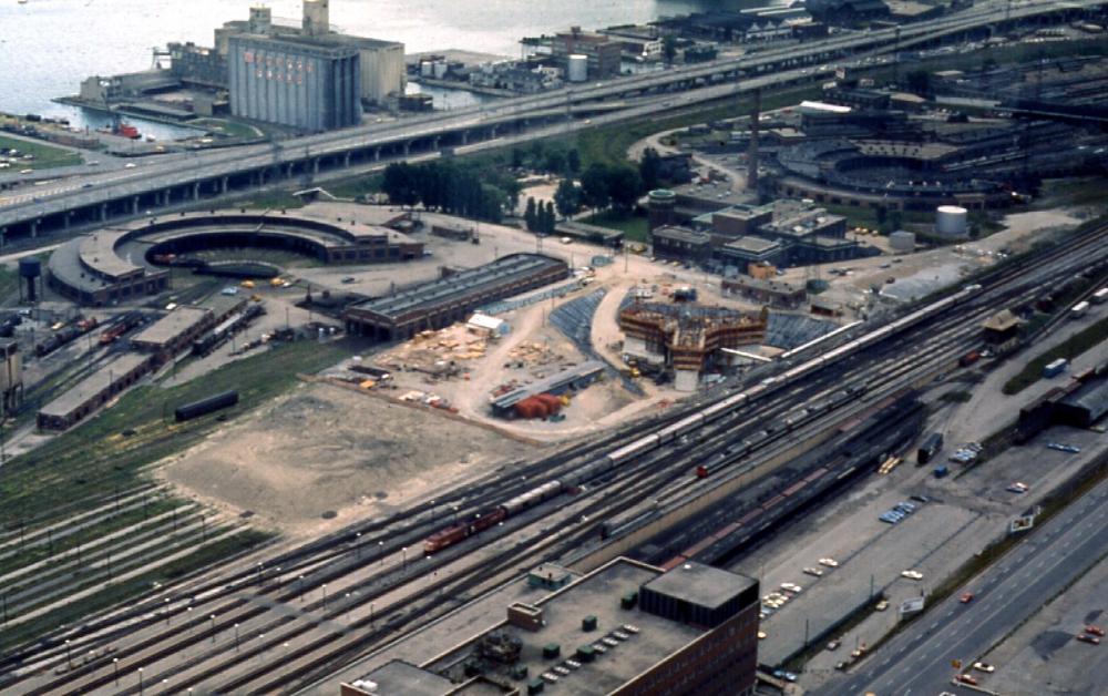 CN_Tower_footings_1973.jpg