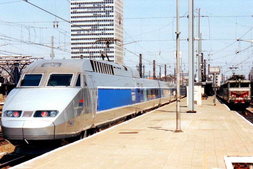 4518 TGV89 PNO-FBMZ_CC40108+284 Adam-PNO 03-08-1995.jpg