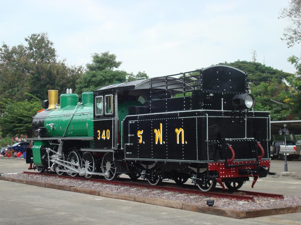 340 (ex RhB 118) Chang-Mai (Thai) 01-12-2013.jpg