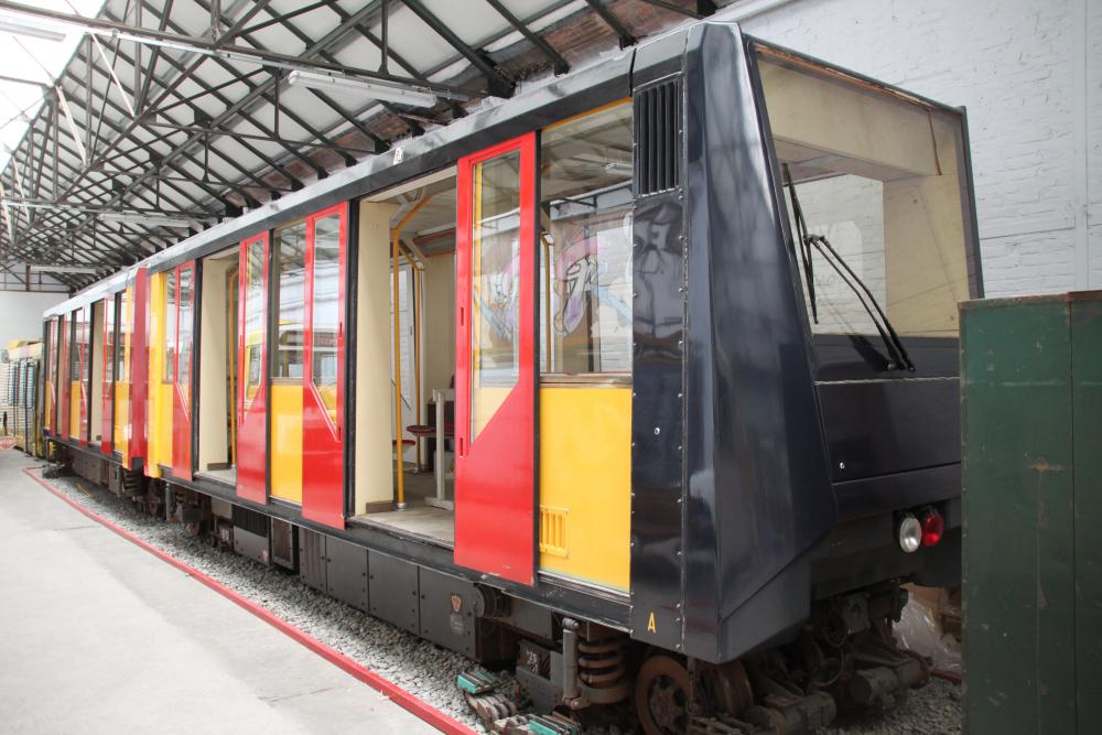 Voorzijde_TAU_metro_Luik.JPG