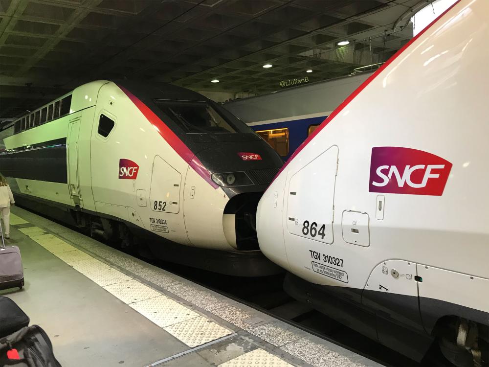 UM TGV 3UFC 852 + 864 à PMP