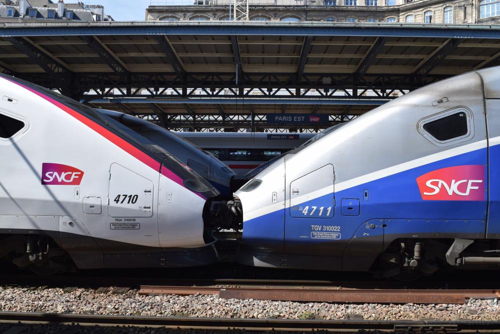 TGV_U.M._4710_-_4711_Paris-Est__06-04-18_.JPG