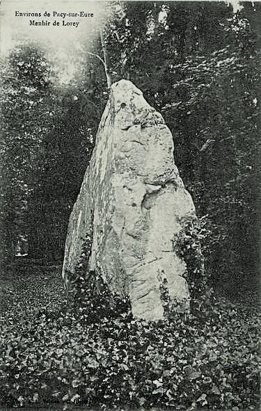 Menhir_de_Breuilpont.jpg.043e2f97b0ade03ff80f24d3febcd888.jpg