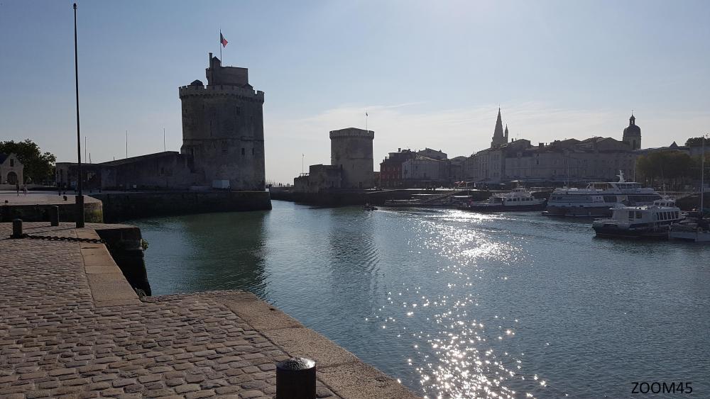 Vieux_port.thumb.jpg.baaeb1cb3b058ff5e57455e0fb8cb3e2.jpg