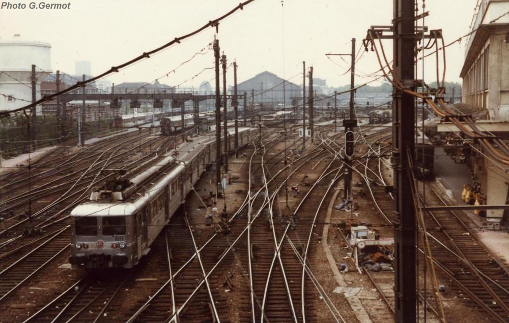 Z 5333 à Paris Austerlitz.jpg