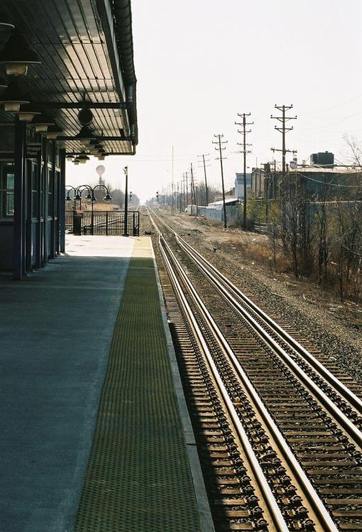 800px-Gauntlet_track_at_New_Jersey_Transit_Union,_NJ_Station.jpg