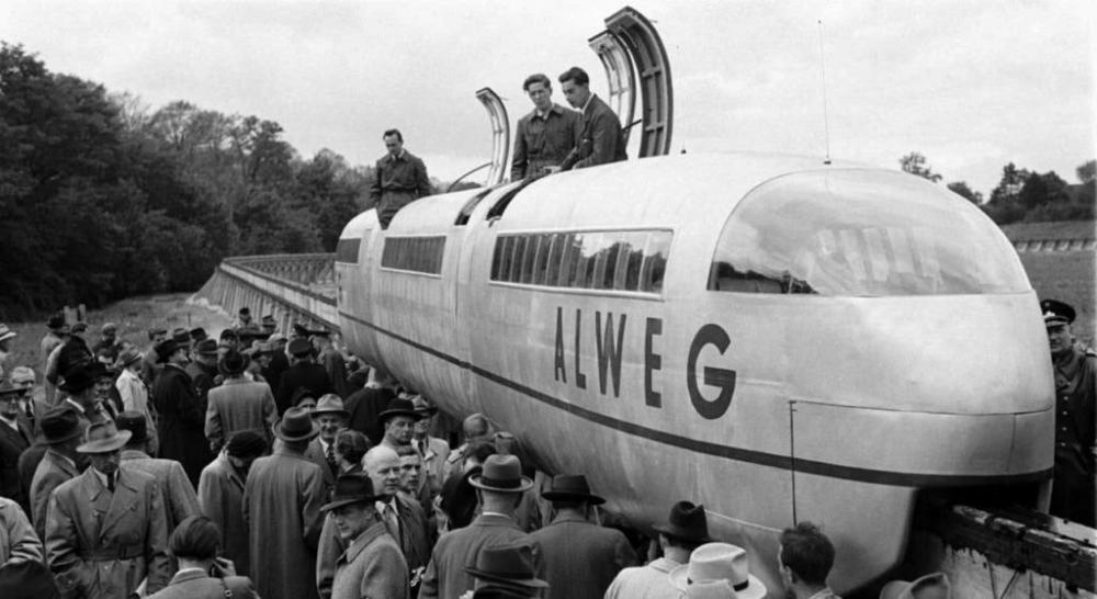 Alweg-1952-monorail-test-4.thumb.jpg.571f299c3d3c850e5e44b22174d95d3e.jpg