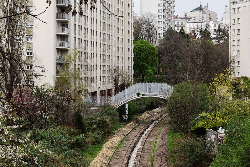 Ligne_Petite_Ceinture_Passerelle_de_la_Mare_Paris_20.jpg.c55021625db3d07b4d799f4a5d3a47e4.jpg