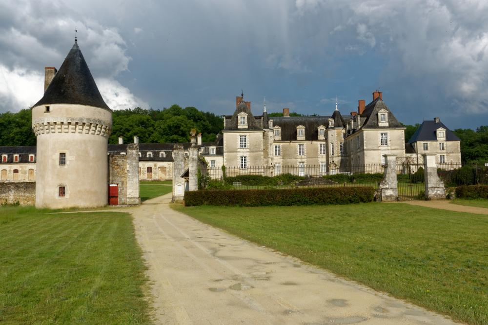 J001 chateau de gizeux (30).jpg