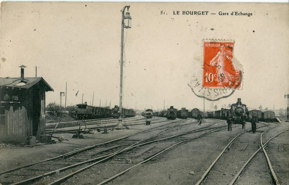 222182661_LE_BOURGET_-_GARE_DECHANGE.thumb.JPG.75e6b1e4f29eb0043c1954f2bcd6fc49.JPG